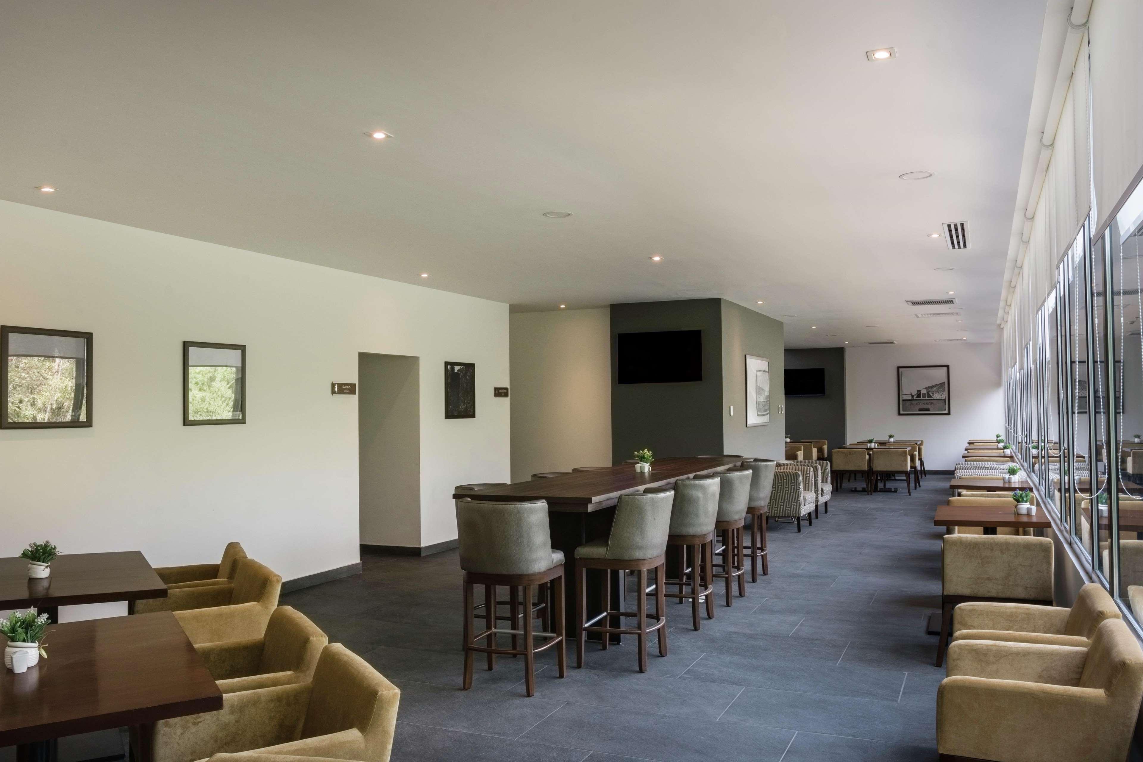 Hampton Inn And Suites San Luis Potosi Slp Esterno foto