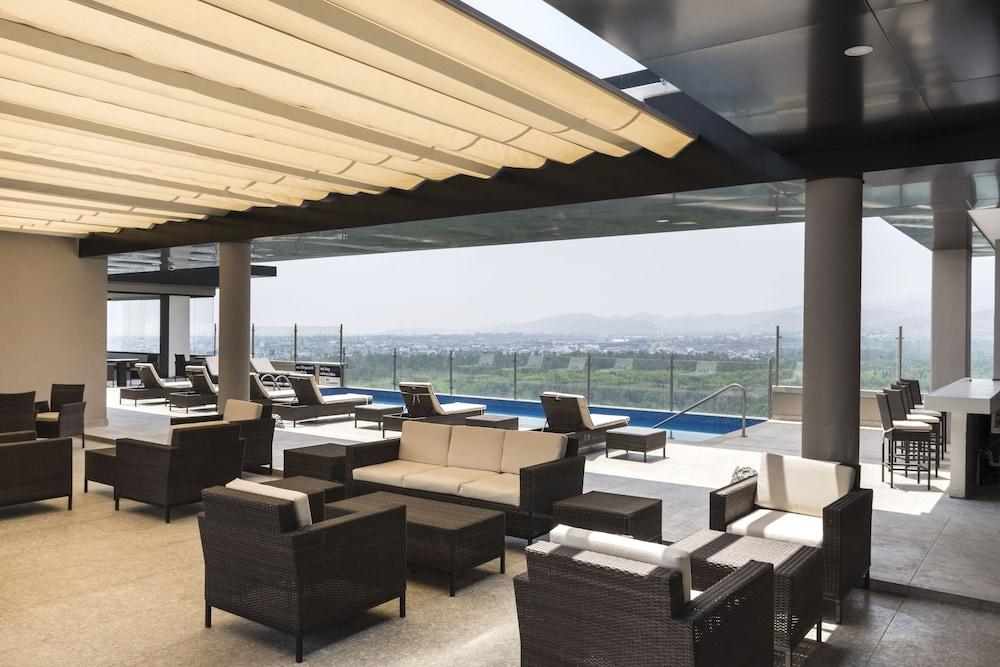 Hampton Inn And Suites San Luis Potosi Slp Esterno foto
